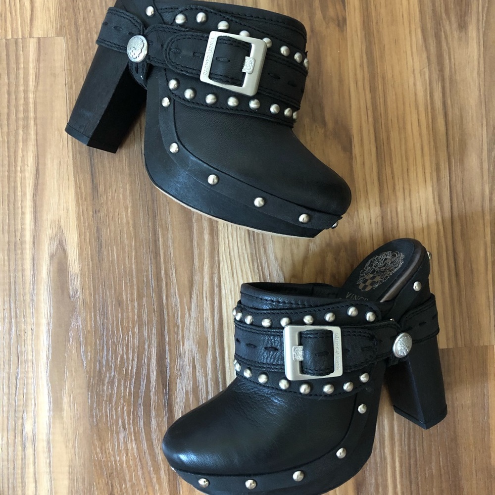 Vince Camuto heeled clogs